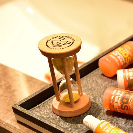 如何通過視覺設(shè)計(jì)和案例展示來展示家居?